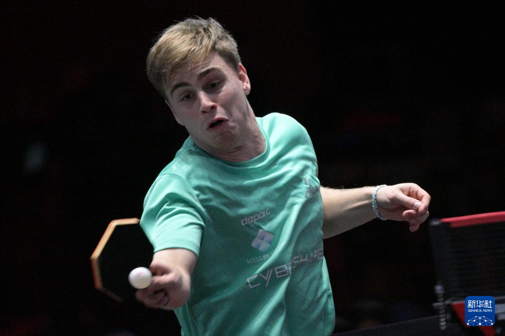 使他长年稳 使他长年稳